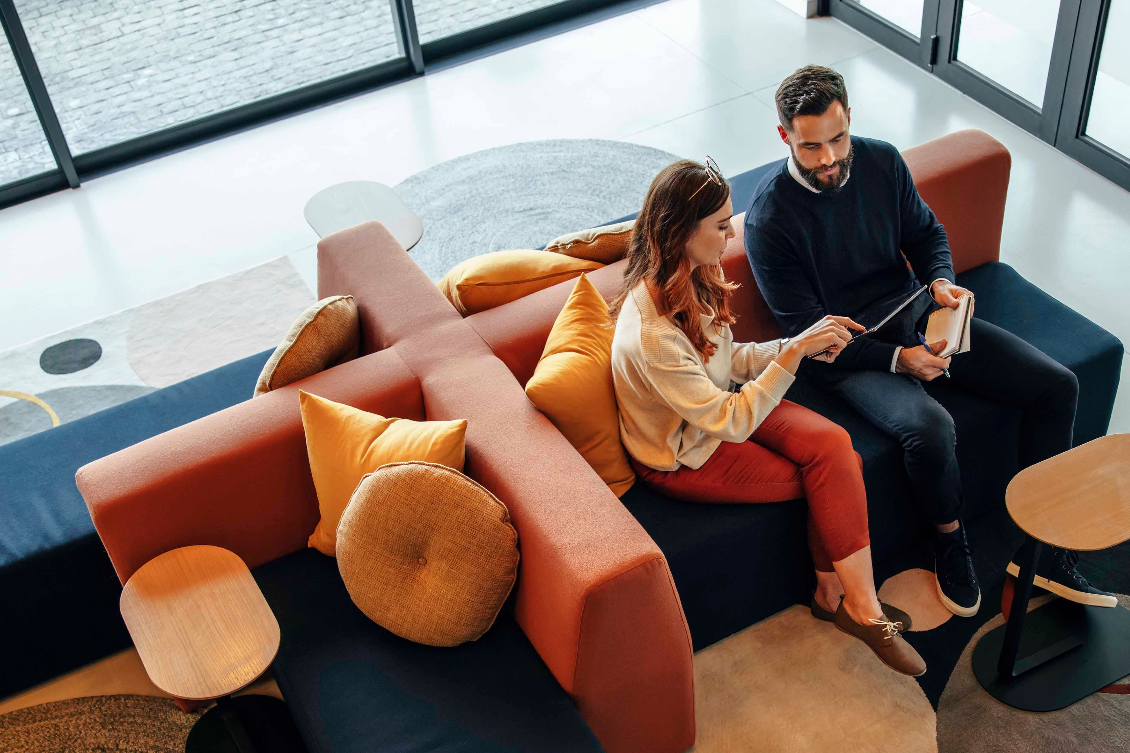 Collaborate in a hybrid workplace - general